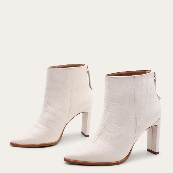 Kaanas Shoes - Kaanas Cologne Bootie Ivory
